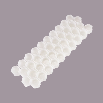 Påse med 50 (200 caps) Natural Queen White Hive Caps