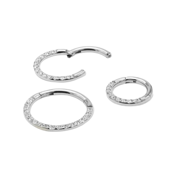 Tilum smyckesbesatt kurvklicker i titan