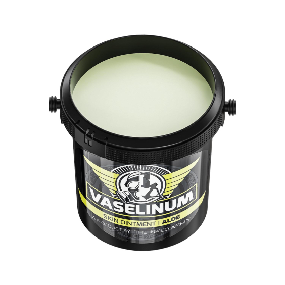 Inked Army - Vaselinum Aloe med aloe vera-extrakt 1000ml